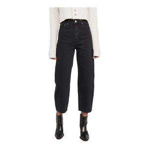 Levi’s Balloon Leg Jeans 
Size 29